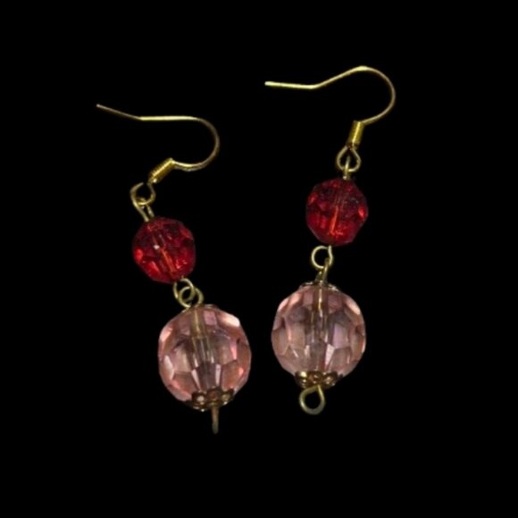 Reclaimed Handmade vintage red Tp lucite dangle Hook earrings. 20 - Picture 1 of 1
